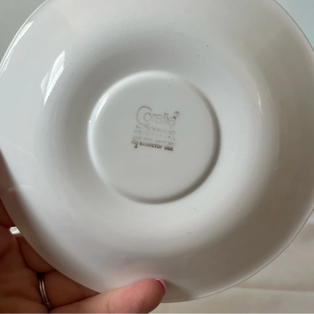 Corelle • Woodland‎ Brown Cup & Saucers